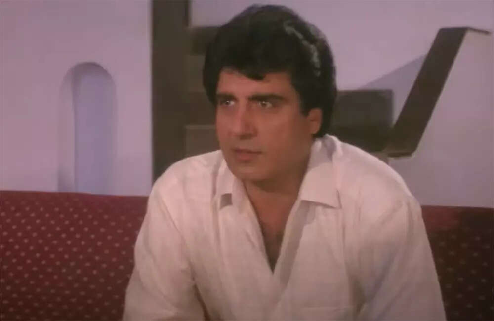 Desh-Ke-Gaddar1