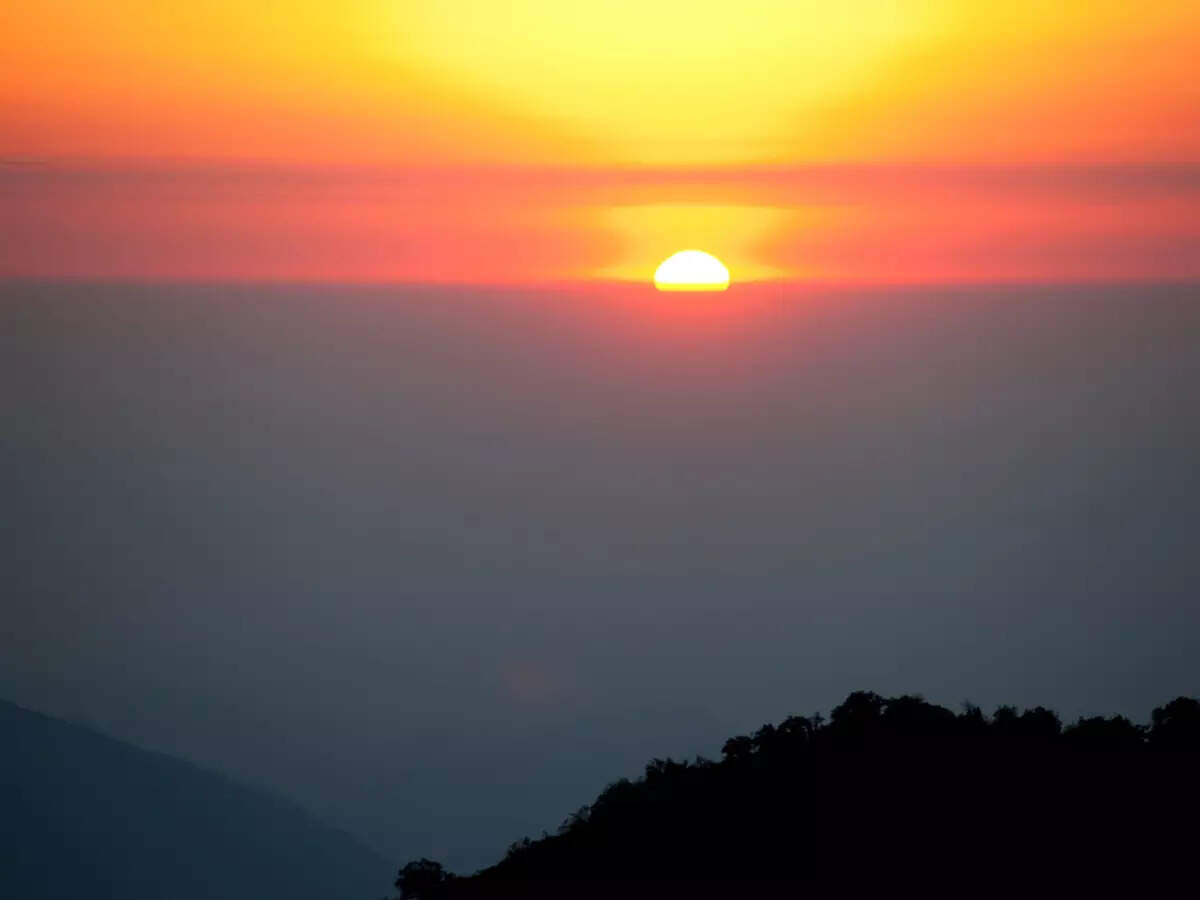 Darjeeling’s Tiger Hill: A sunrise to remember | Times of India T…