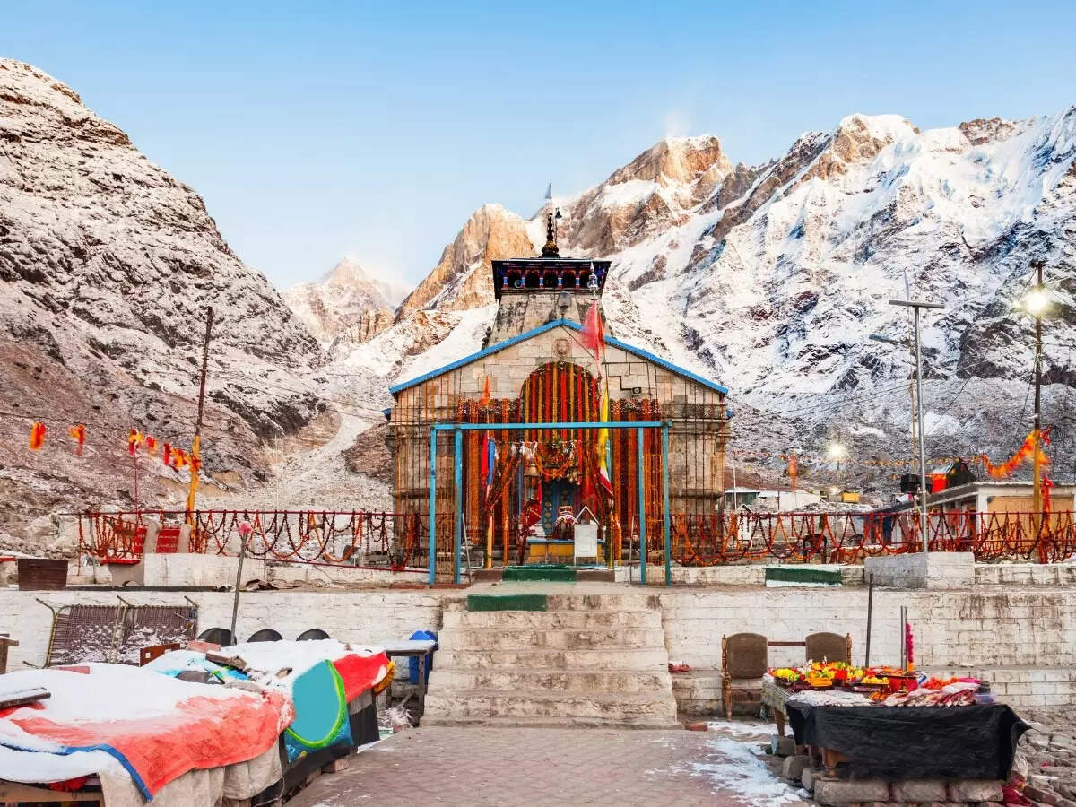 Uttarakhand government imposes ban on mobile phones near Char Dham Temples