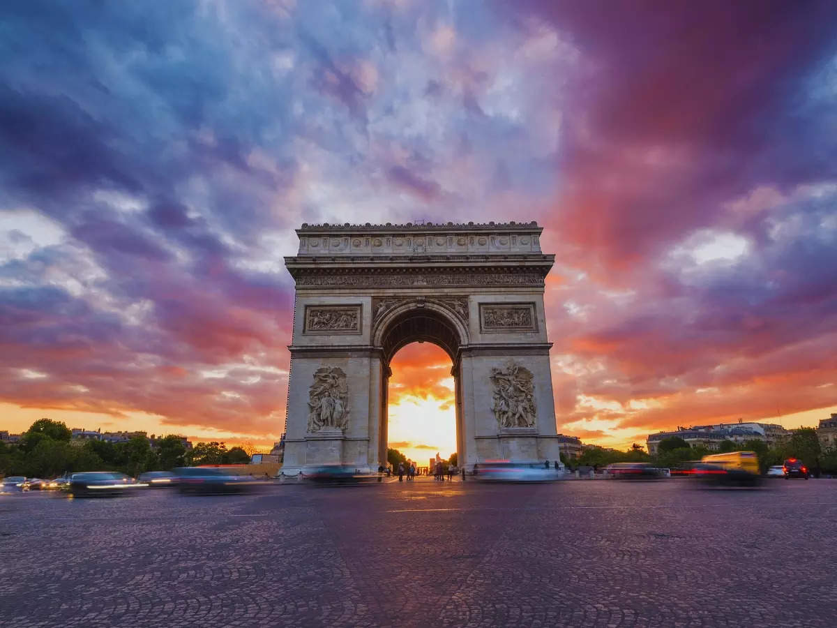 Paris’ Champs Elysees to host massive picnic to draw tourists to the iconic boulevard