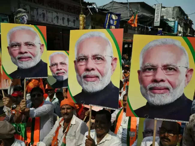 1. NDA set to form govt, despite INDIA blocking Modi wave