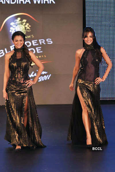 Celebs who dazzled the ramp in 2011!