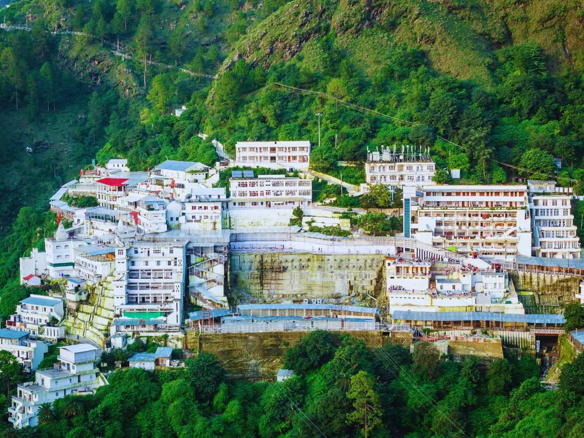 Visiting Vaishno Devi: How to reach and other travel tips