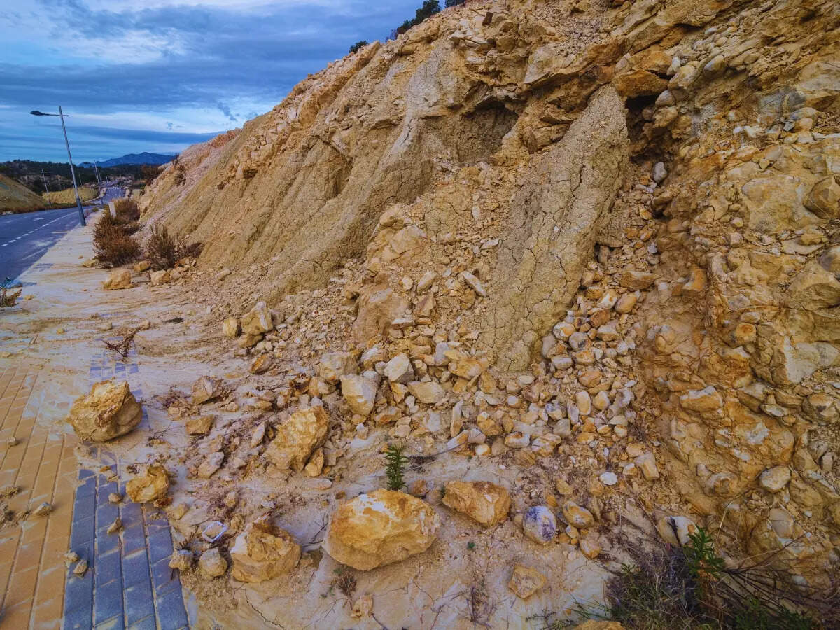 Sikkim: Massive landslides leave over 1,200 tourists stranded; 9 lives lost Sikkim: Massive landslides leave over 1,200 tourists stranded; 9 lives lost