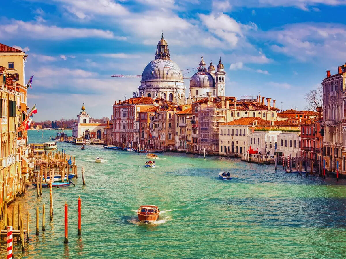 Top 6 Italian destinations that are very popular among Indian tourists Top 6 Italian destinations that are very popular among Indian tourists