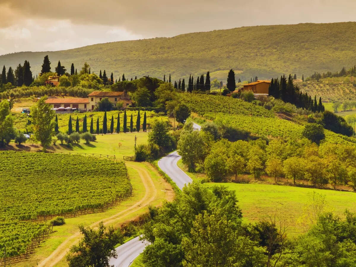 Top 6 Italian destinations that are very popular among Indian tourists Top 6 Italian destinations that are very popular among Indian tourists