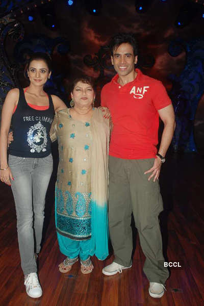 Nachle Ve with Saroj Khan 