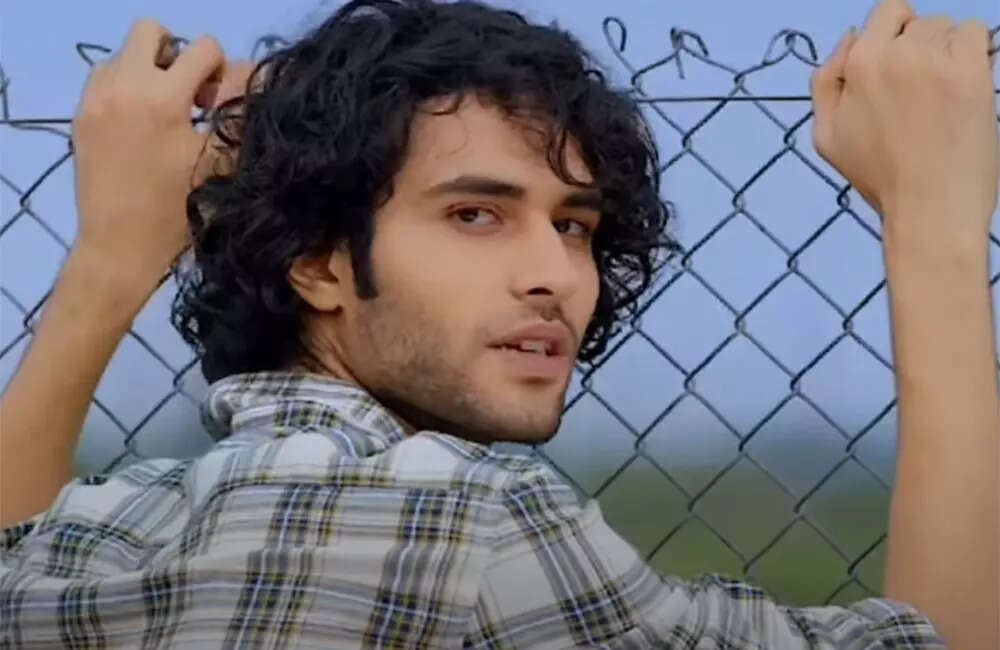 zeenat1