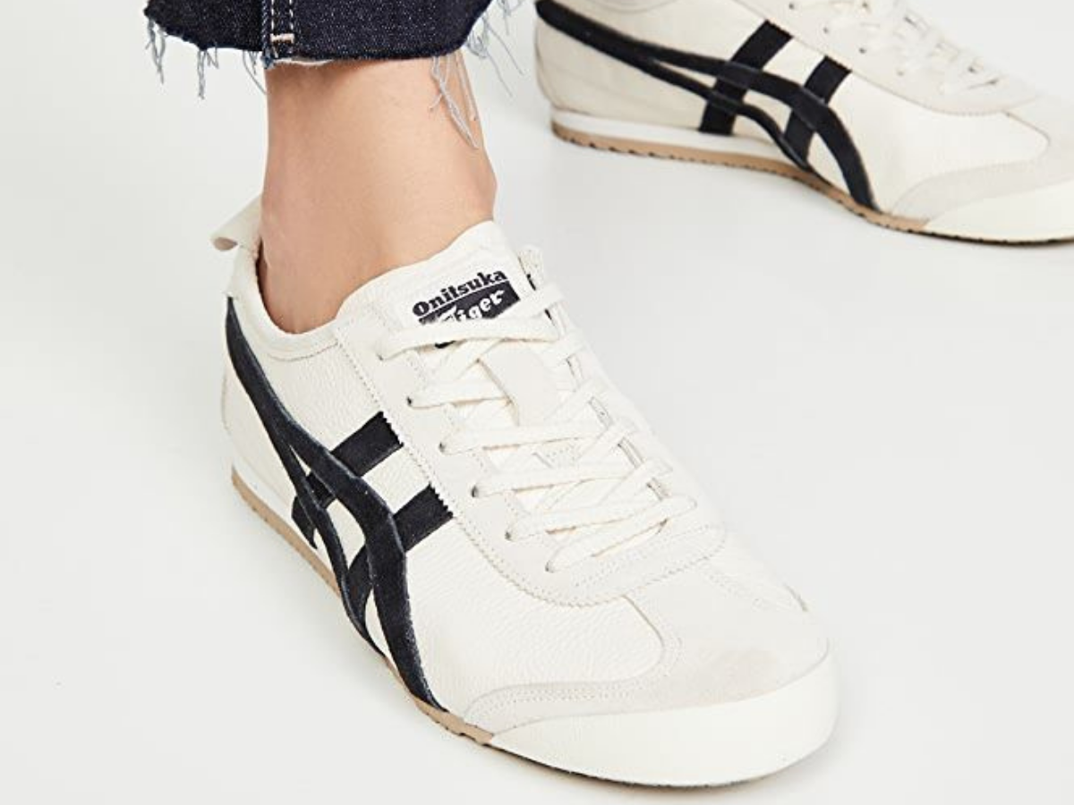 Onitsuka tiger vs fashion asics logo