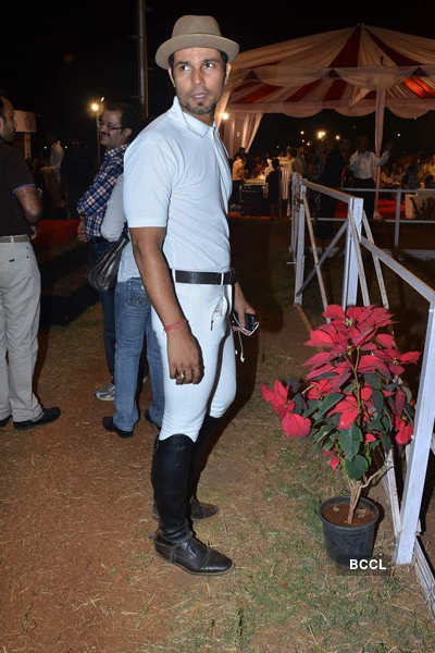 Randeep, Neetu at Equestrian Championship