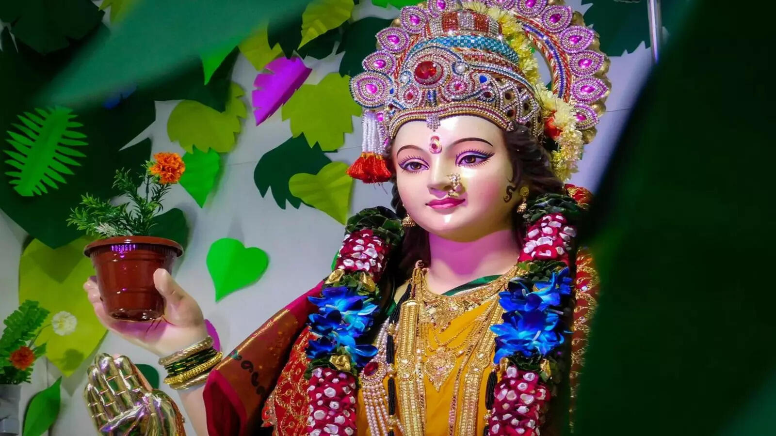 Durga Mantras for Each Zodiac Sign
