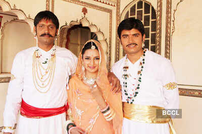 'Chundri Odhasi Mahro Bir'