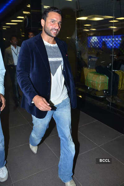 Saif at airport