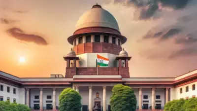 2. SC seeks govt's reply on uncleared bills in Centre vs state dispute