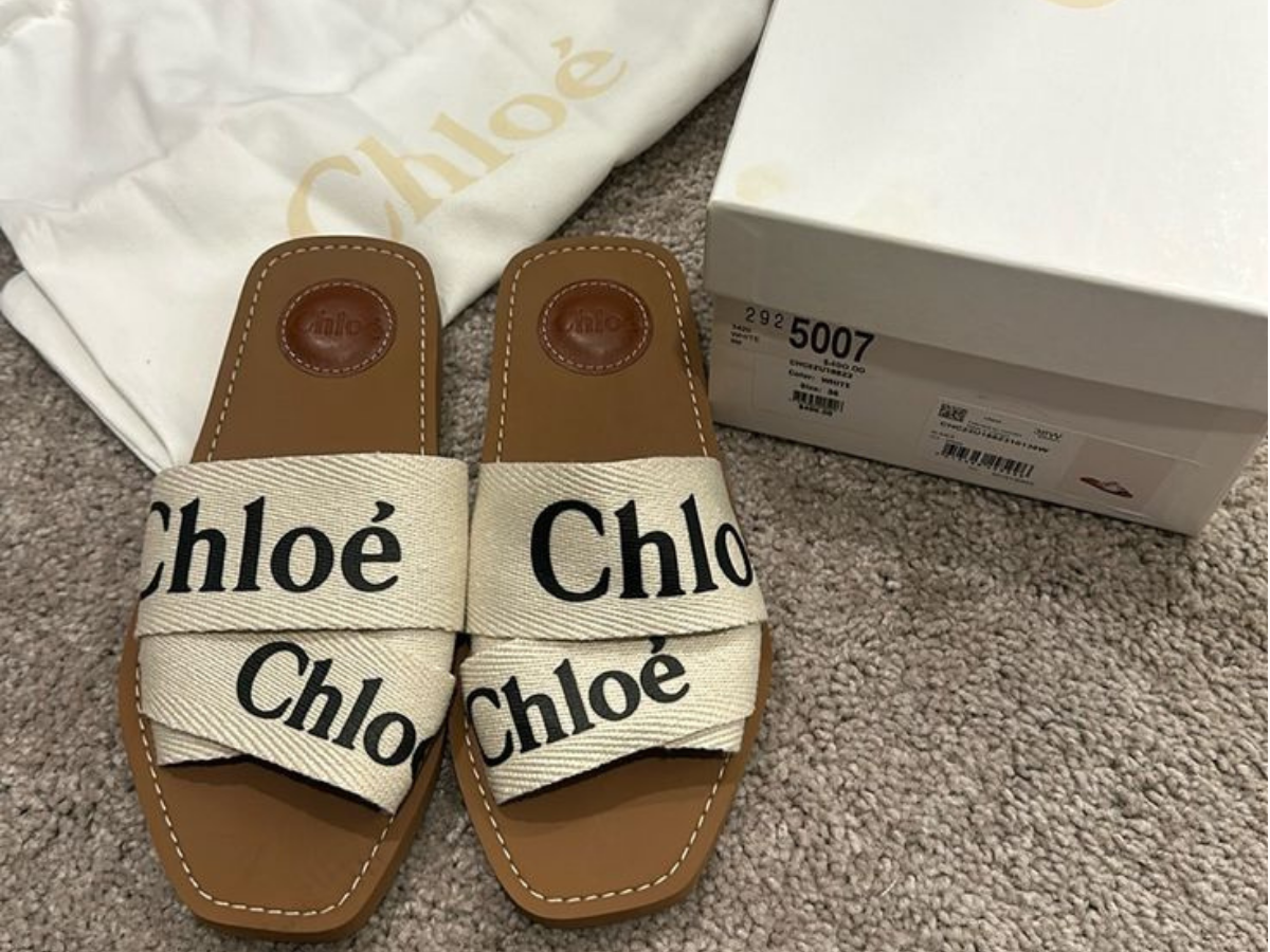 Store Chloe Sandals