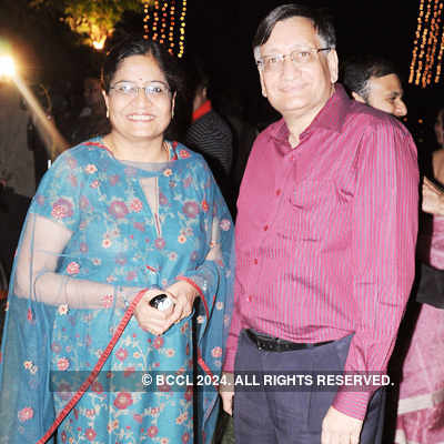 Vinay Thakur's 60th b'day bash