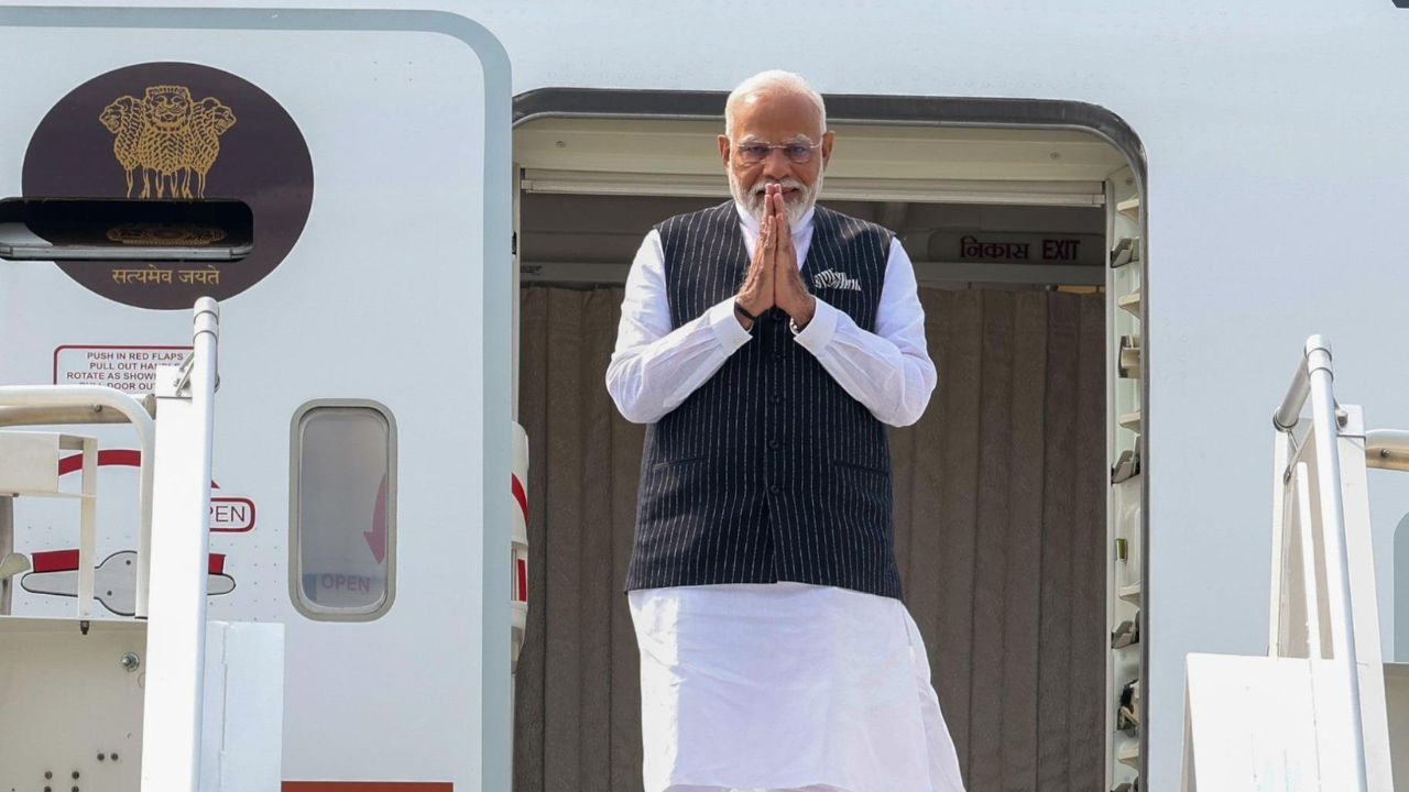 PM Modi arrives in Warsaw to 'add momentum to India-Poland friendship ...