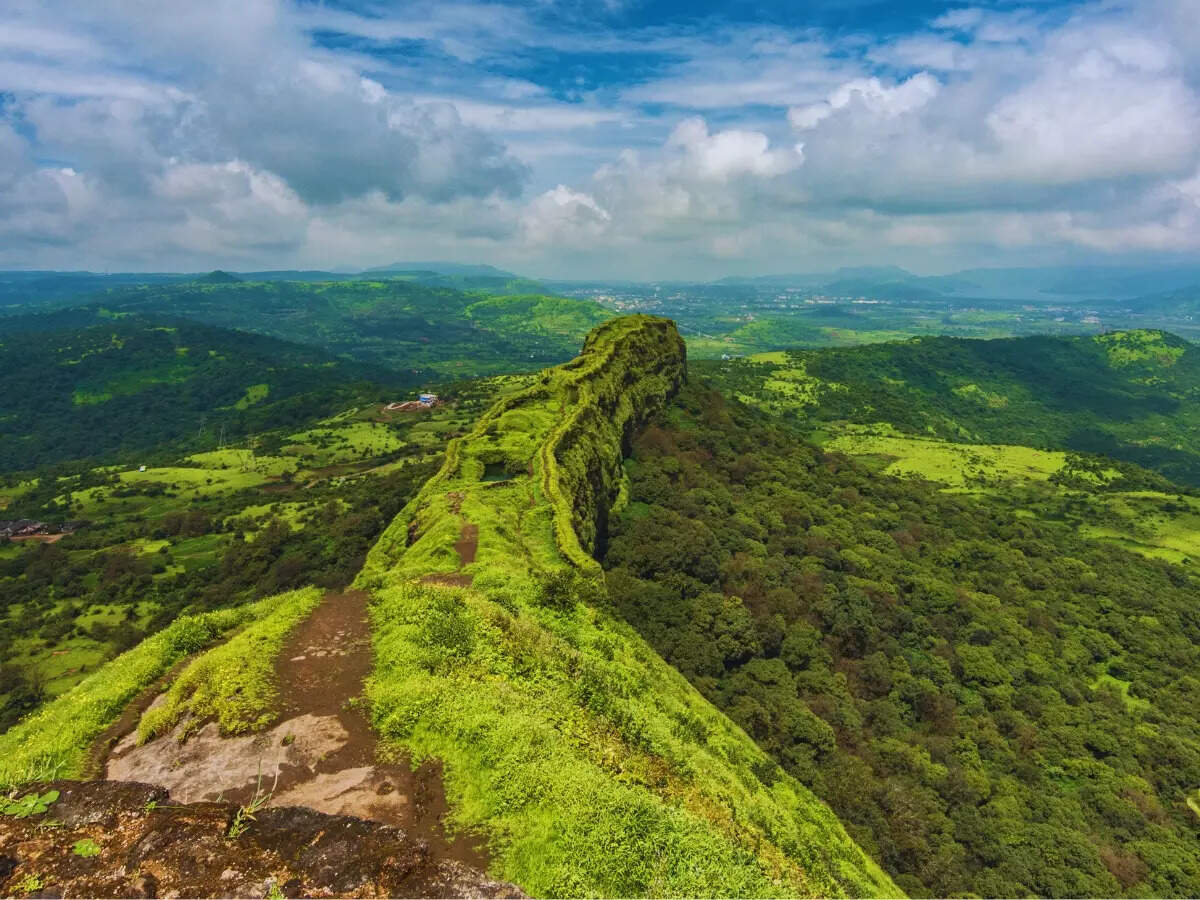 Lonavala: Here's why it is a favoured hill getaway in Maharashtra ...
