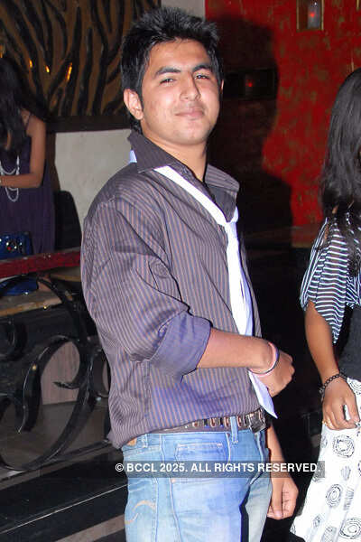 Shivali Rattan's birthday bash