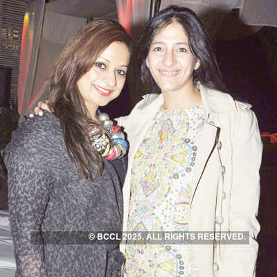 Cyrus Broacha live @ Olive