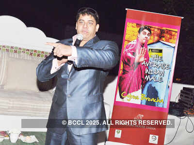 Cyrus Broacha live @ Olive