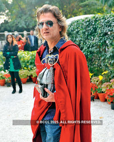 Dilip Cherian's pre-Christmas bash