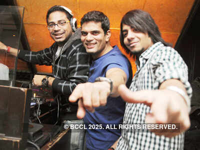 A party @ Smoke House Grill