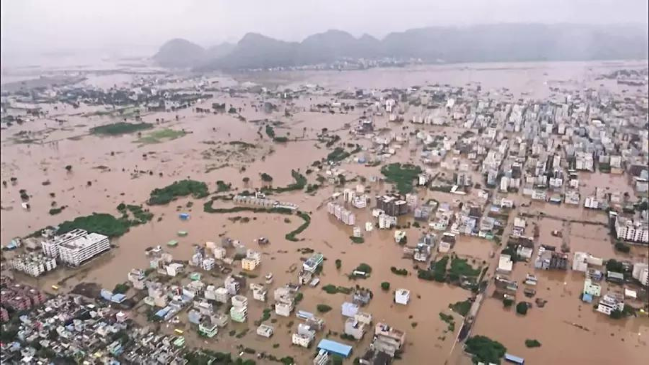 Flood fury in Andhra Pradesh: Vijayawada battles rising waters amid ...