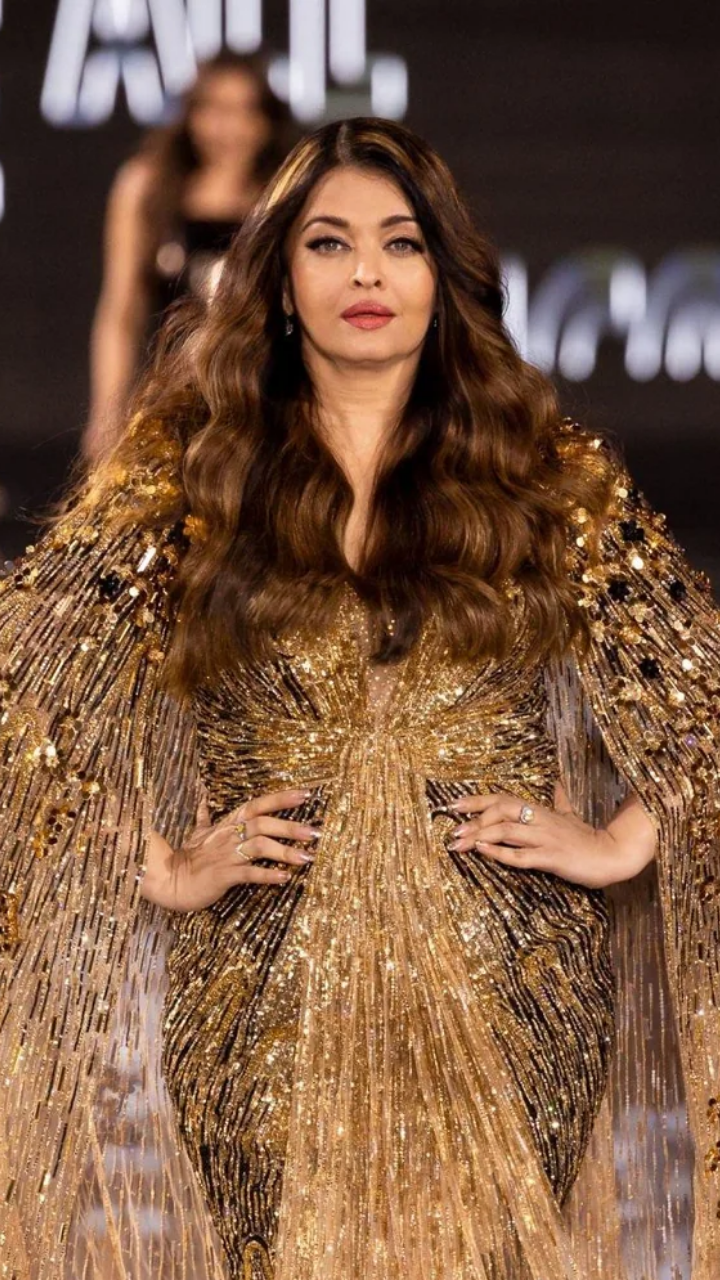 10 lessons on blingy dressing from Aishwarya Rai Bachchan | Times of India
