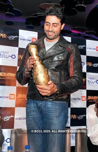 Abhi, Sonam, Neil promote 'Players'