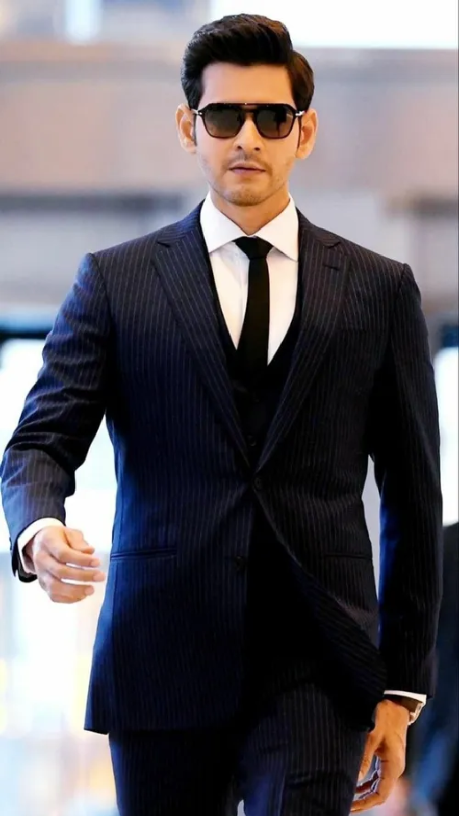 Mahesh Babu slays in black | Times of India Mahesh Babu slays in black | Times of India