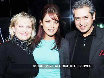 La Finesse's post show party