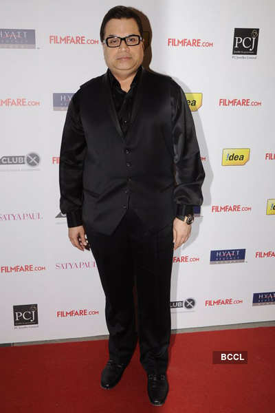 Stars at Filmfare Nominations party