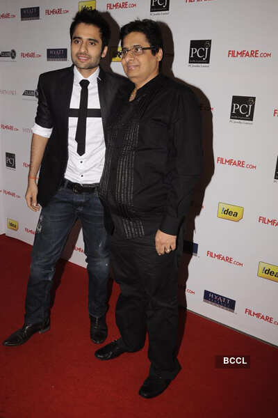 Stars at Filmfare Nominations bash