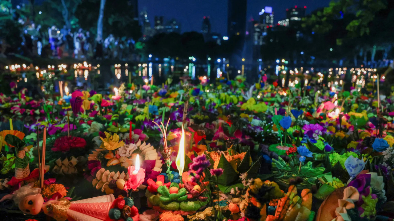 featured image thumbnail for post Loy Krathong 2024 Celebrations across Thailand to honour river Goddess