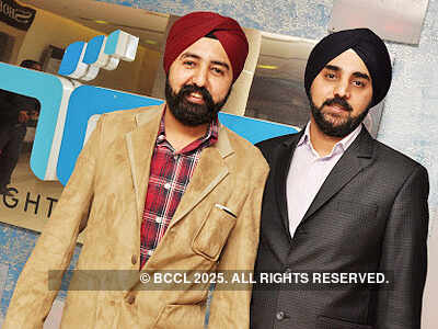 Party fever @ Ice Lounge