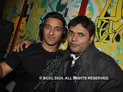 Kashif Farooq's b'day party