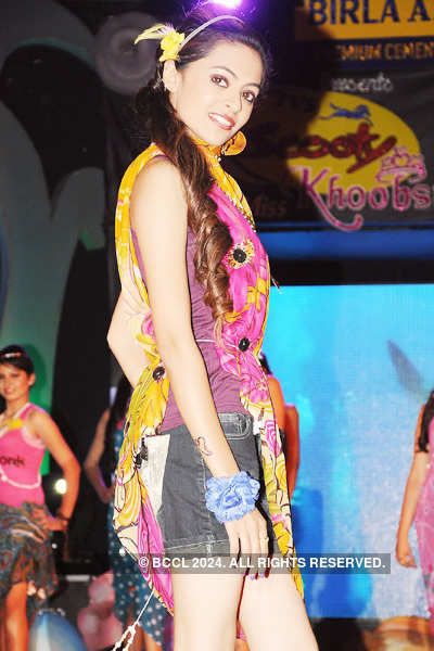 Miss Khoobsurat 2011