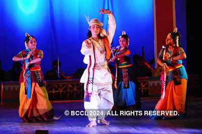 Artists perform at Rabindra Nrityotsav 