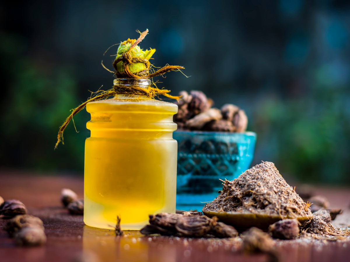 बालों को तेजी से बढ़ाने का आसान घरेलू उपाय