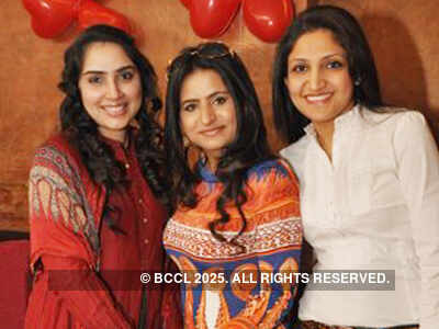 Pre-Valentine's bash @ Spoons