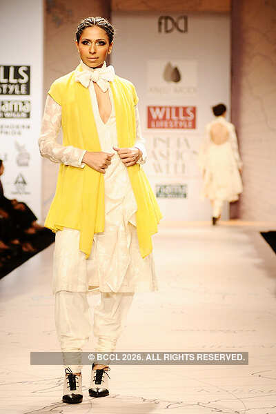 WIFW '12: Day 1: Anju Modi