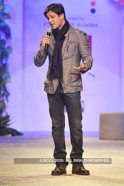 WIFW '12: Day 3: 'You can free us' show