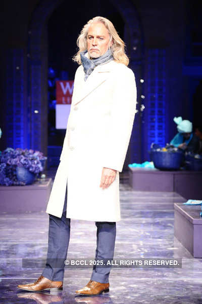 WIFW '12: Grand Finale: JJ Valaya