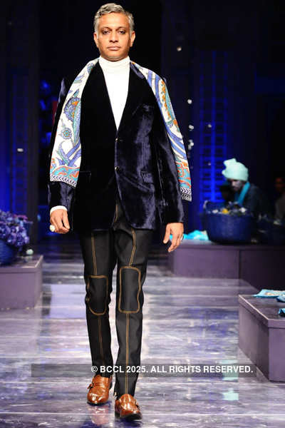 WIFW '12: Grand Finale: JJ Valaya