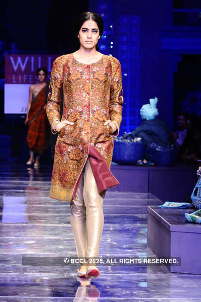 WIFW '12: Grand Finale: JJ Valaya