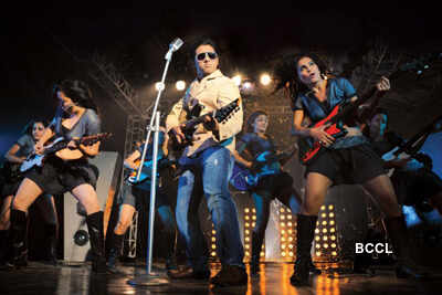 Muppozhudhum Un Karpanaigal