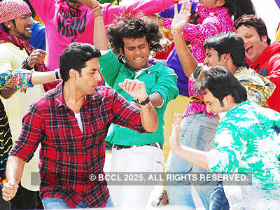 Abhishek @ 'Bol Bachchan' shoot