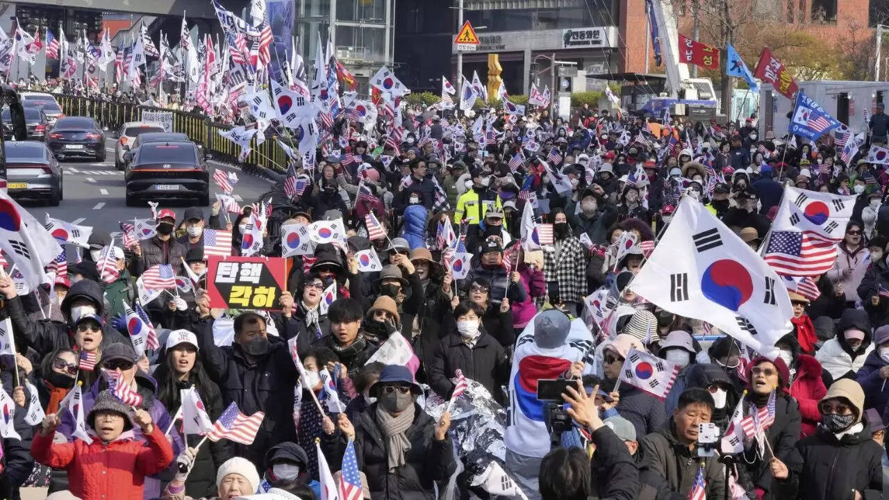 'Tears, cheers, and rage': South Koreans flood streets after Yoon's ouster