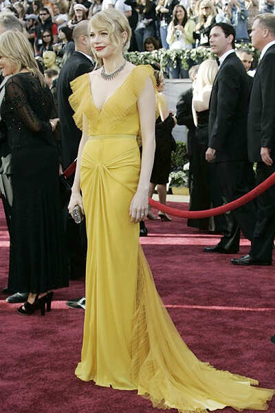 michelle williams mustard dress